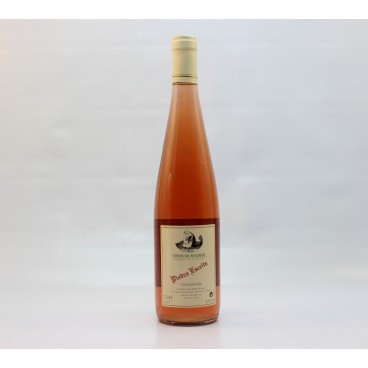 12 bottles “Piedra escrita” spanish rose wine D.O. Vinos de Madrid. 15% vol. 12 bottles “Piedra escrita” spanish rose wine D.O. Vinos de Madrid. 15% vol.